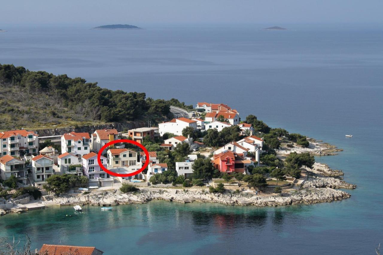 Apartments By The Sea Bilo, Primosten - 8364 Extérieur photo