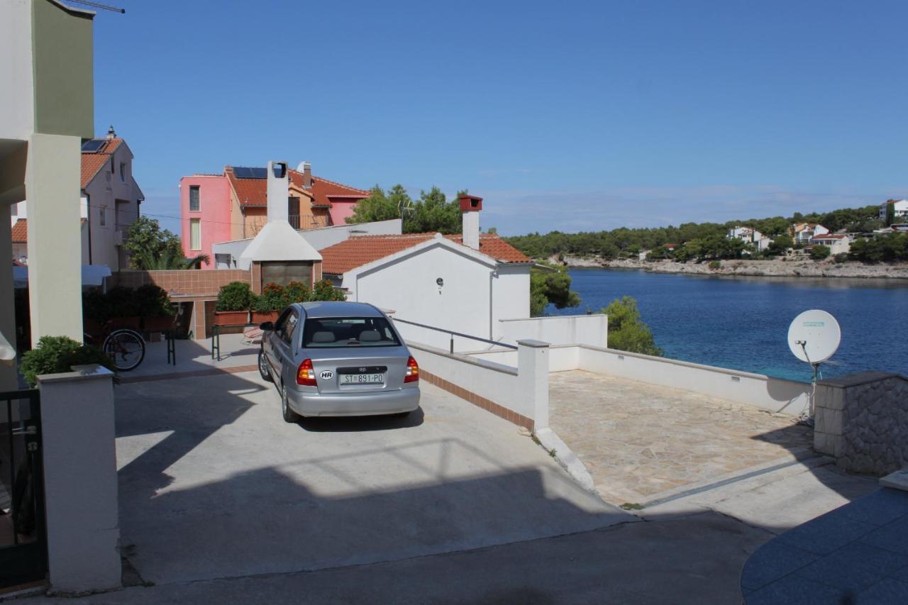 Apartments By The Sea Bilo, Primosten - 8364 Extérieur photo