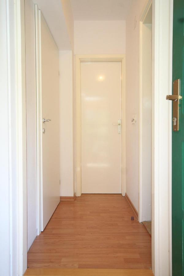 Apartments By The Sea Bilo, Primosten - 8364 Extérieur photo