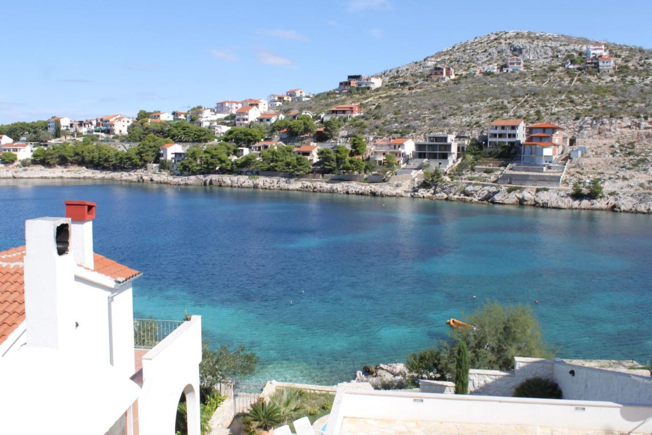 Apartments By The Sea Bilo, Primosten - 8364 Extérieur photo